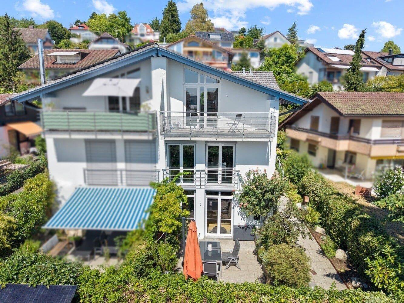 Gepflegte Doppelhaushälfte mit Garten und Ferienappartement in Überlingen, 88662 Überlingen