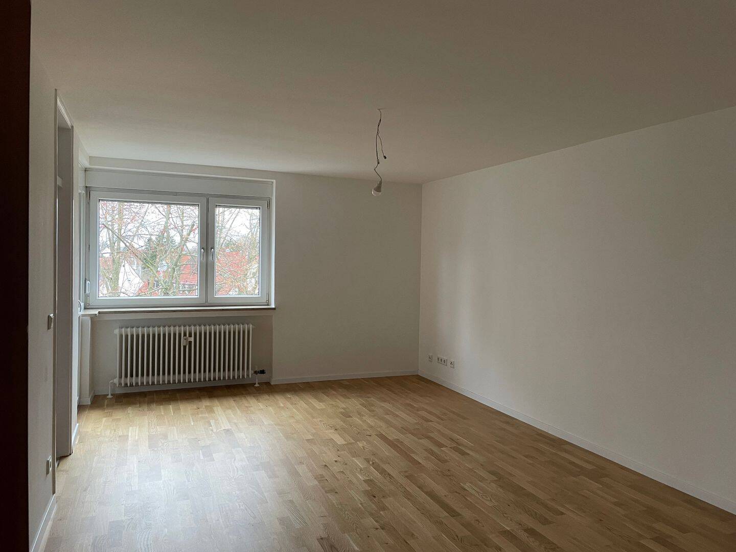 Gemütliche 1 Zimmer-Wohnung mit Loggia, 90411 Nürnberg