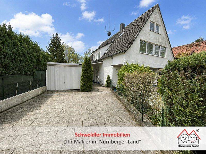 Viel Platz für große Träume! Ein Haus mit bis zu drei Wohnbereichen und Blick über den Pegnitzgrund, 90607 Rückersdorf