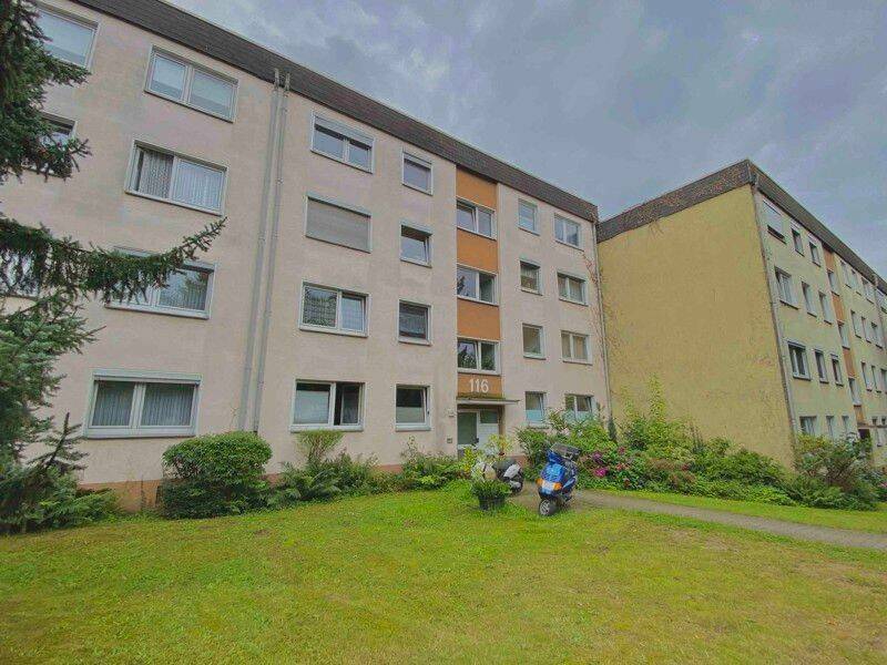 3-Zi.-Wohnung mit Balkon in Leverkusen Steinbüchel, 51377 Leverkusen (Alkenrath Manfort Schlebusch Steinbüchel)