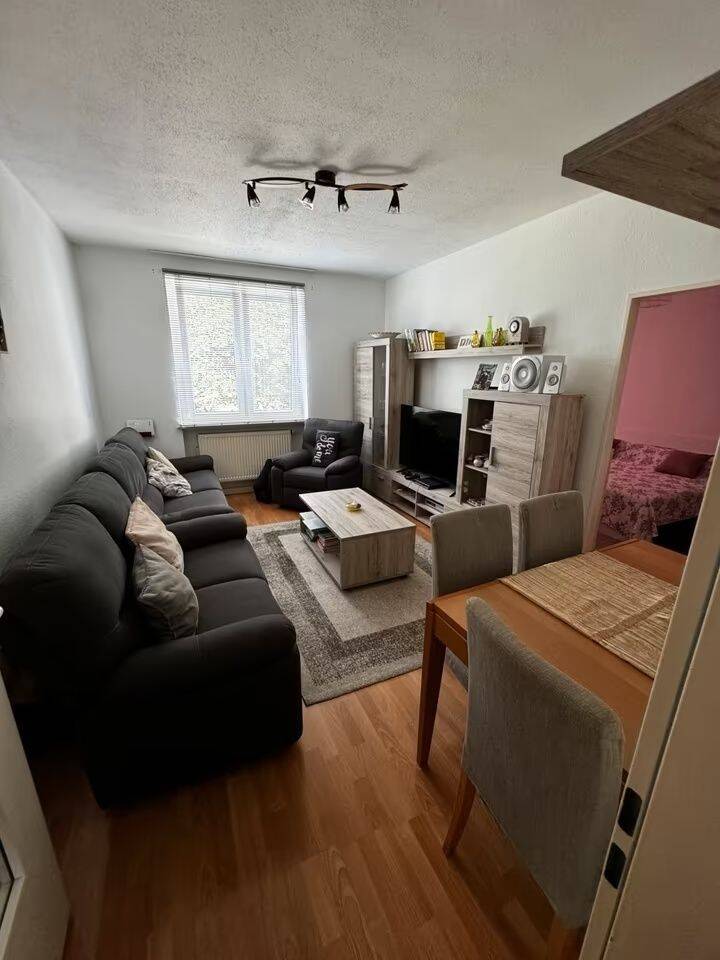 Helle 2 Zimmer Wohnung mit Balkon in Remscheid Innenstadt, 42853 Remscheid (Innen Nord)