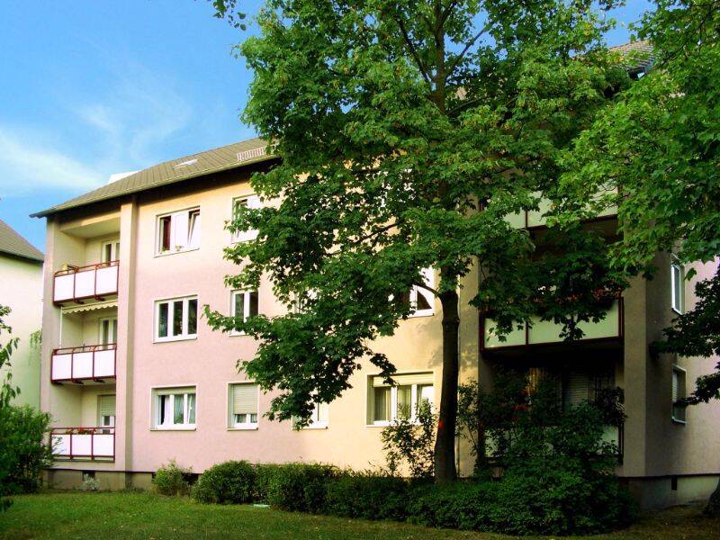 Gut geschnittene 2-Zimmer-Wohnung mit Tageslichtbad, 63452 Hanau