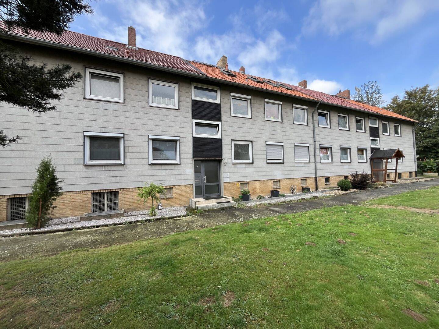 Viel Platz zum attraktiven Preis! 3-Zimmer-Wohnung mit großzügigen Hobbyräumen in Salzgitter-Ohlendorf, 38259 Salzgitter