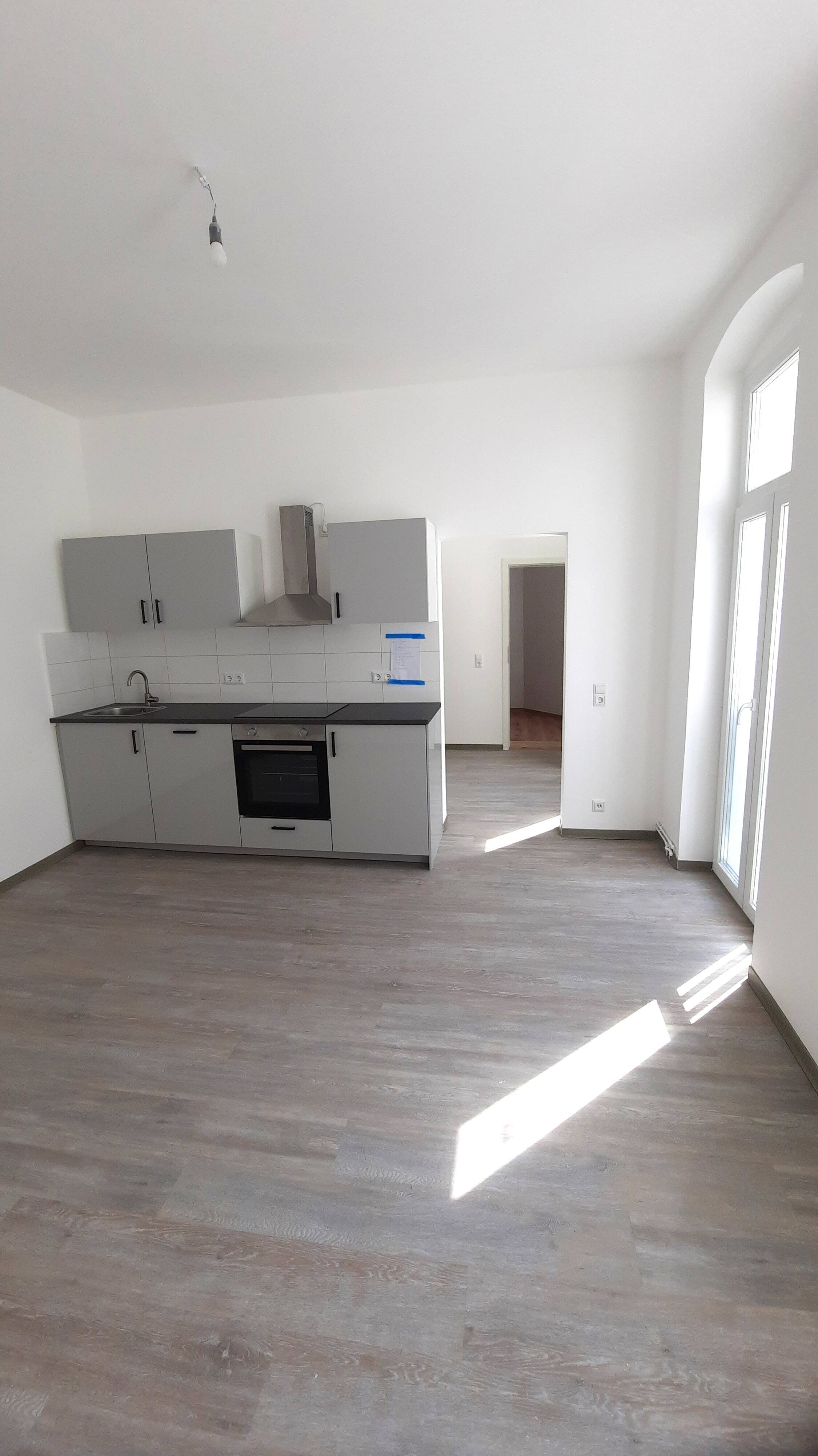 Studenten und Singles aufgepasst! Moderne 2-Raum-Wohnung Nähe Universität, 39124 Magdeburg (Neue Neustadt)