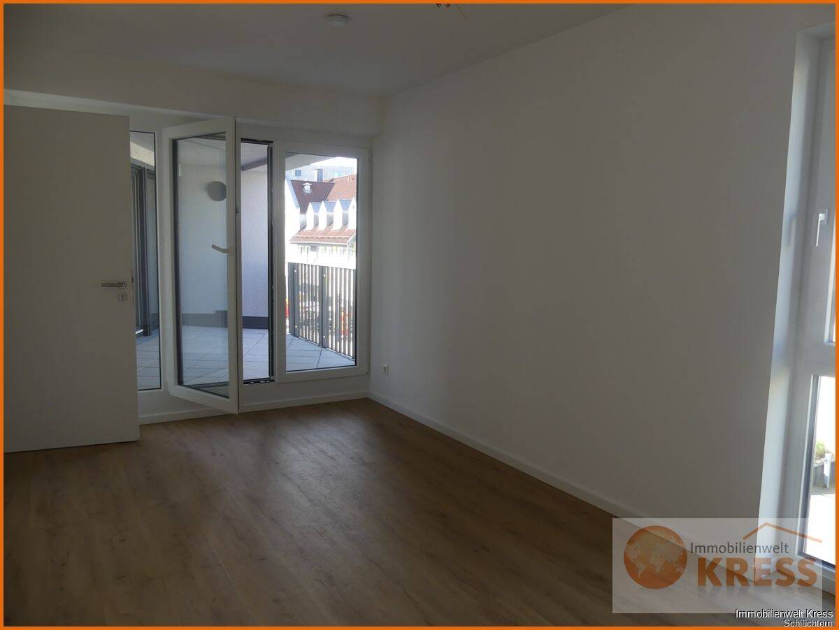 Neubau 4-Zimmerwohung im 1. Obergeschoss, Personenaufzug, KFZ-Stellplatz in zentraler Innenstadtlage, 36381 Schlüchtern