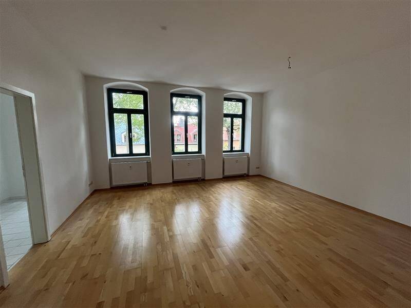 ** Geräumige Single-Wohnung wartet auf DICH! **, 1129 Dresden (Hellerberge Pieschen-Nord/Trachenberge Trachau)