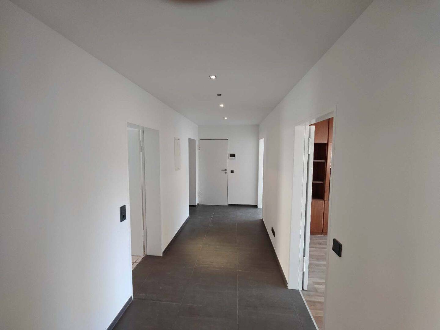 Großzügige 125 m² Wohnung mit lichtdurchflutetem Wohn-/Essbereich und großem Balkon in Top-Lage, 72461 Albstadt