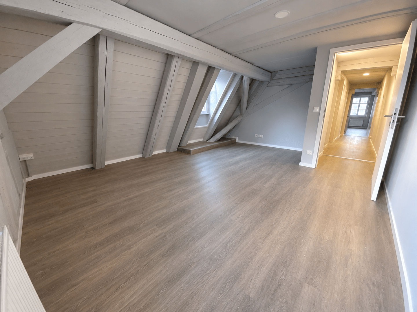 Traumhafte 3-Zimmer Wohnung | 88 m² | Balkon mit Weitblick | EBK, 91126 Schwabach