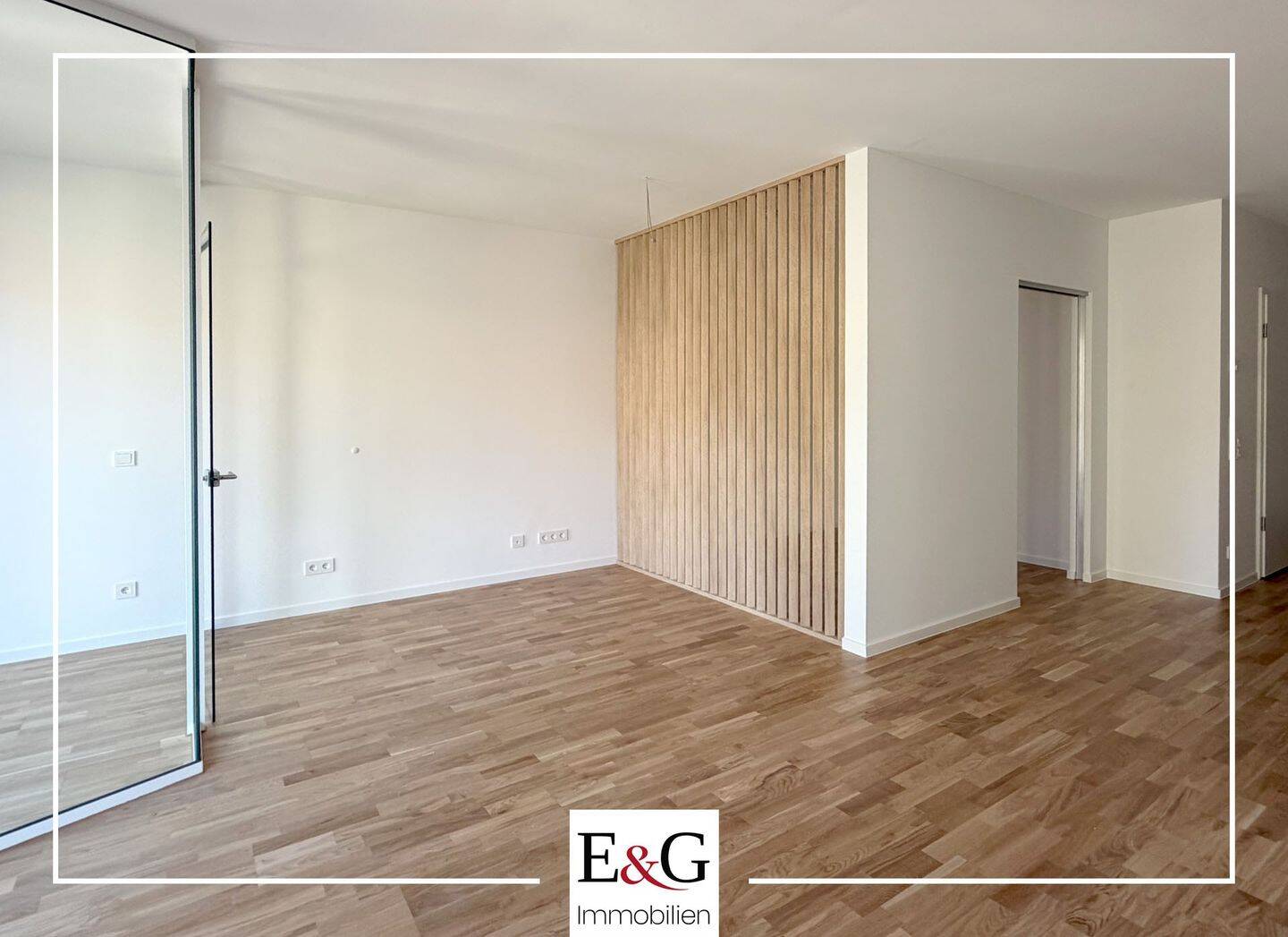 Vier Giebel: Mitten im Herzen von Stuttgart – stilvolle 1,5-Zimmer-Wohnung, 70173 Stuttgart (Mitte)