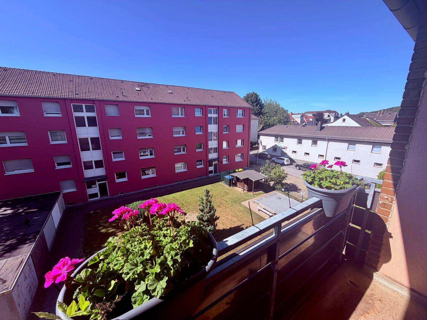 Wohlfühlen in Wülfrath: Charmante 2-Zimmer Wohnung mit Balkon, 42489 Wülfrath