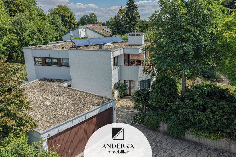 Zeitlose Architektur: Einfamilienhaus mit potentieller Einliegerwohnung auf Traumgrundstück., 89250 Senden