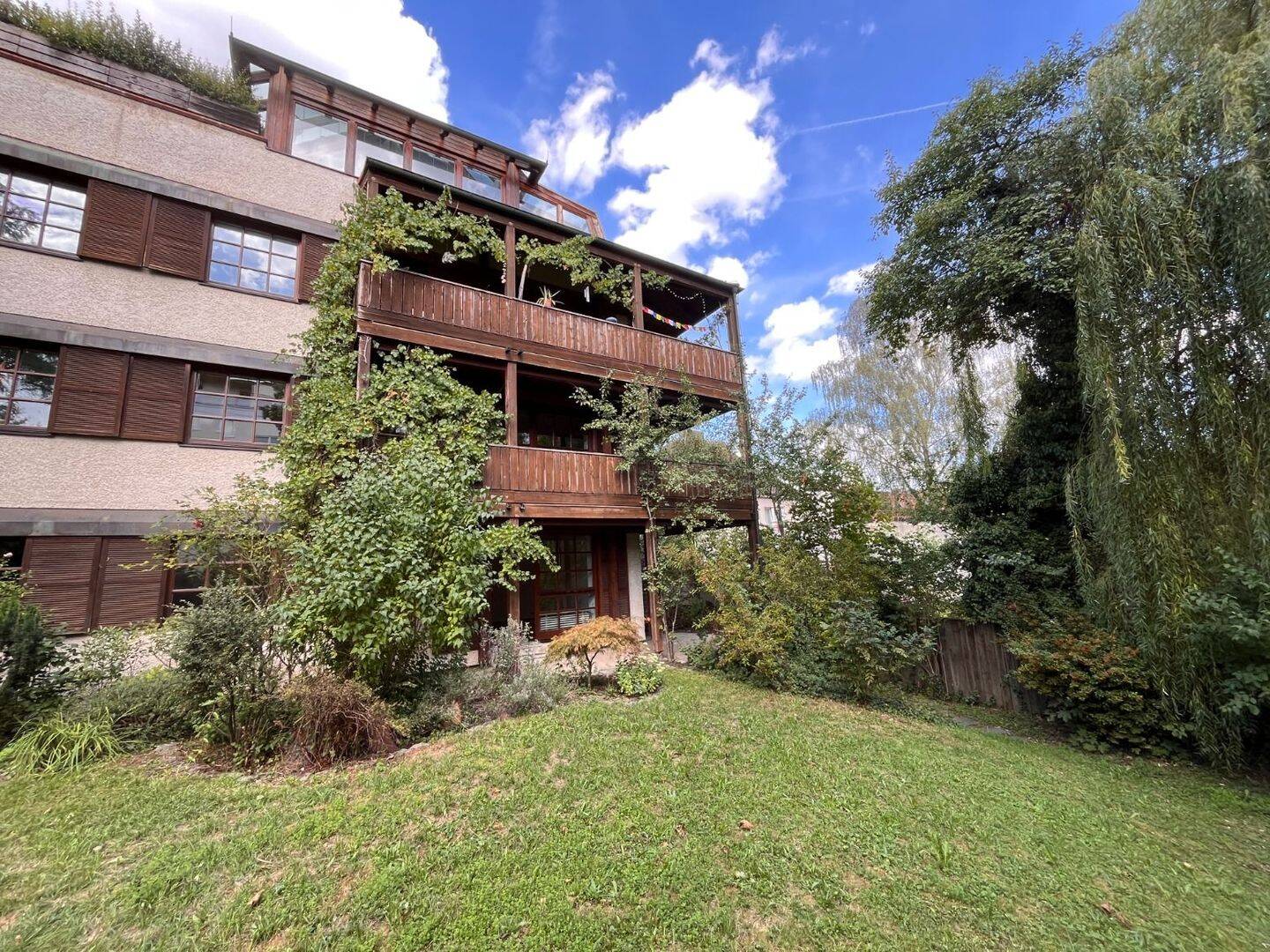 3,5-Zi-Whg.+Einbaukü., off. Kamin, Südterrasse+Gartenbenutzung im inn. Westen, 93049 Regensburg (Großprüfening-Dechbetten-Königswiesen Innenstadt Westenviertel)