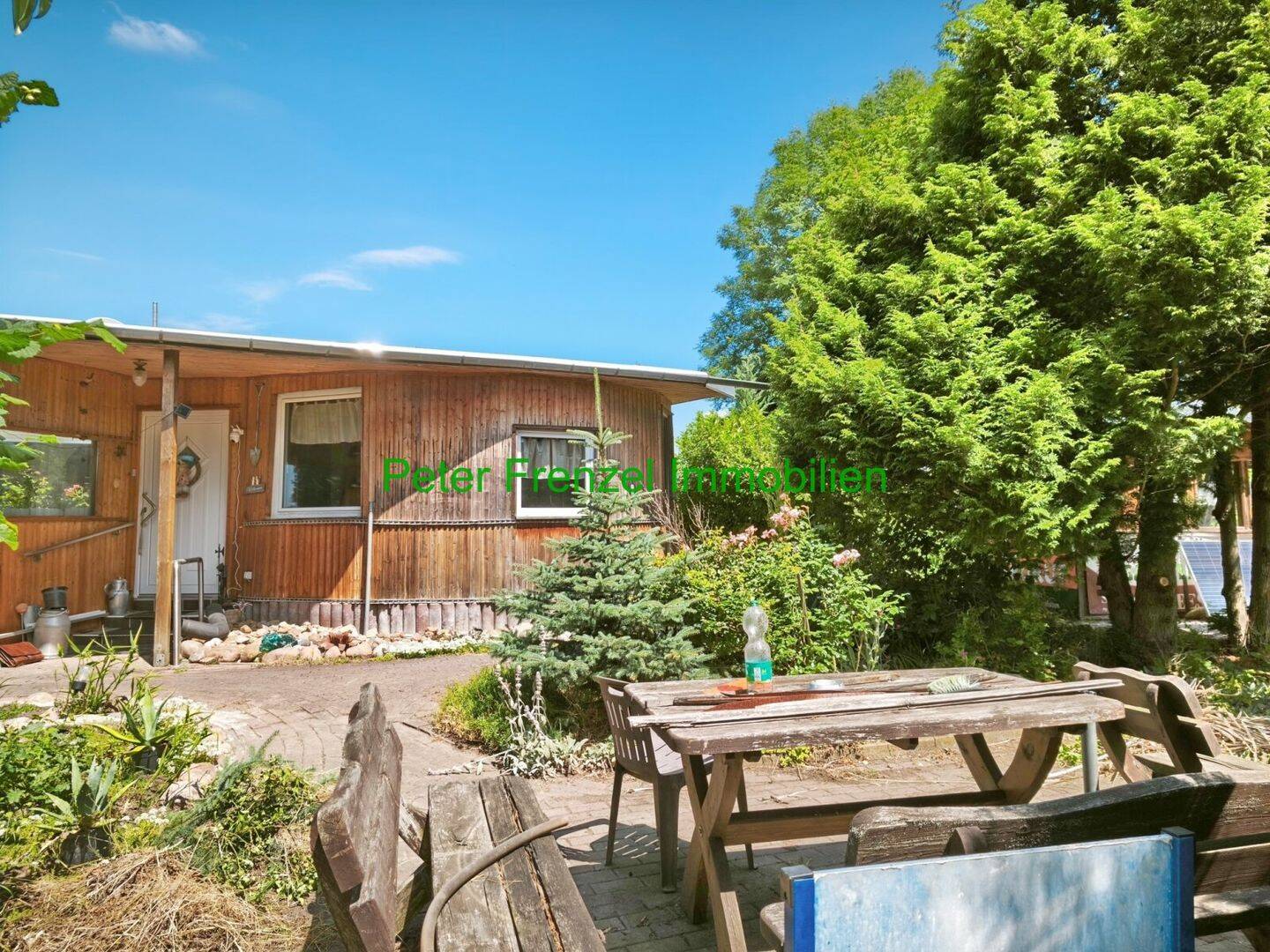 massiver Bungalow – Wochenendgrundstück – 2.930 m² – gute Ausstattung, 4889 Belgern-Schildau