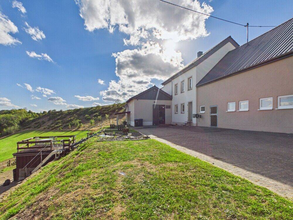 Haus in Karlshausen, 54673 Karlshausen