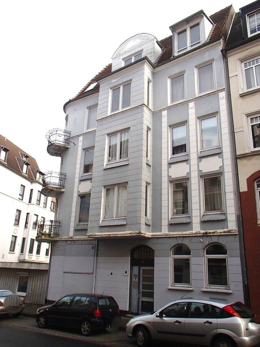 3,0-Zimmer-Wohnung, Flurstraße 8, DG Mitte  ! Bitte bewerben Sie sich Online !, 24939 Flensburg (Altstadt Neustadt Nordstadt Westliche Höhe)