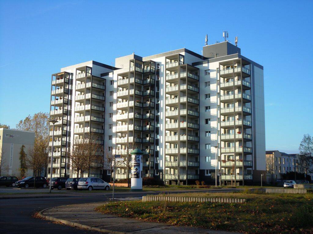 Attraktive 1-Raumwohnung mit großem Balkon !, 39128 Magdeburg