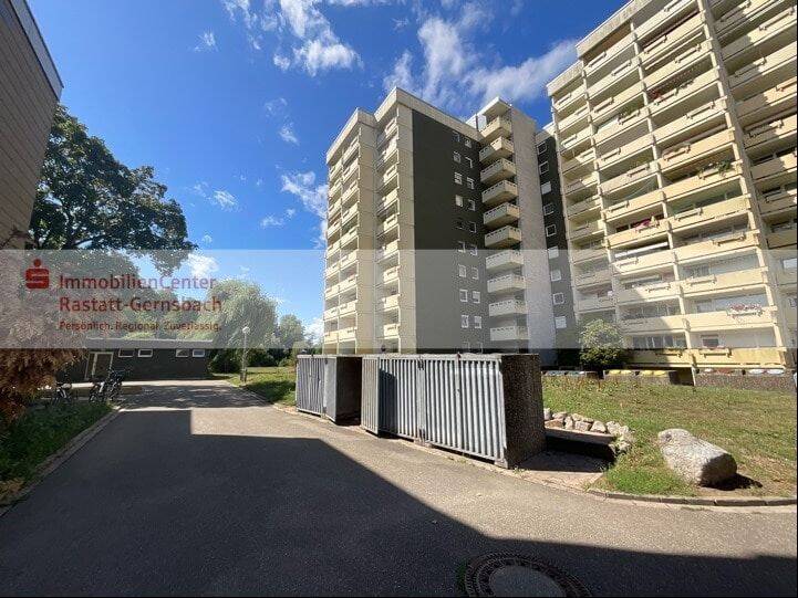 Attraktives Wohnen mit Weitblick und besonderen Annehmlichkeiten – 4-Zimmer-ETW in Durmersheim, 76448 Durmersheim