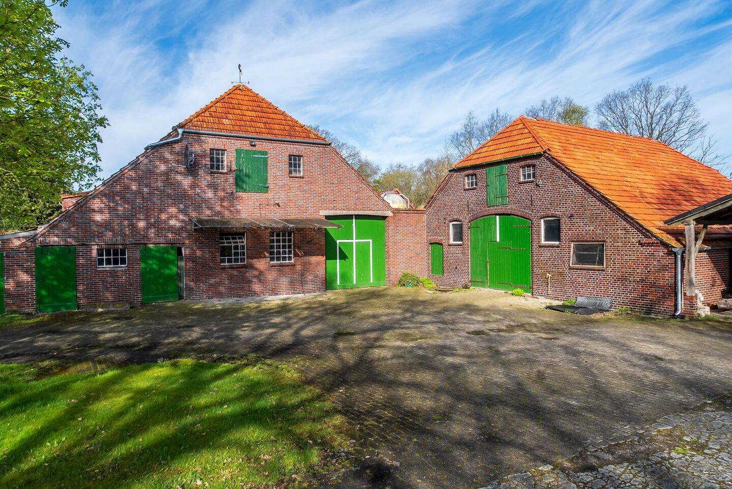 Bauernhof mit geräumigen Wohn- u. Wirtschaftsgebäuden   Nähe Westerstede, 26345 Bockhorn