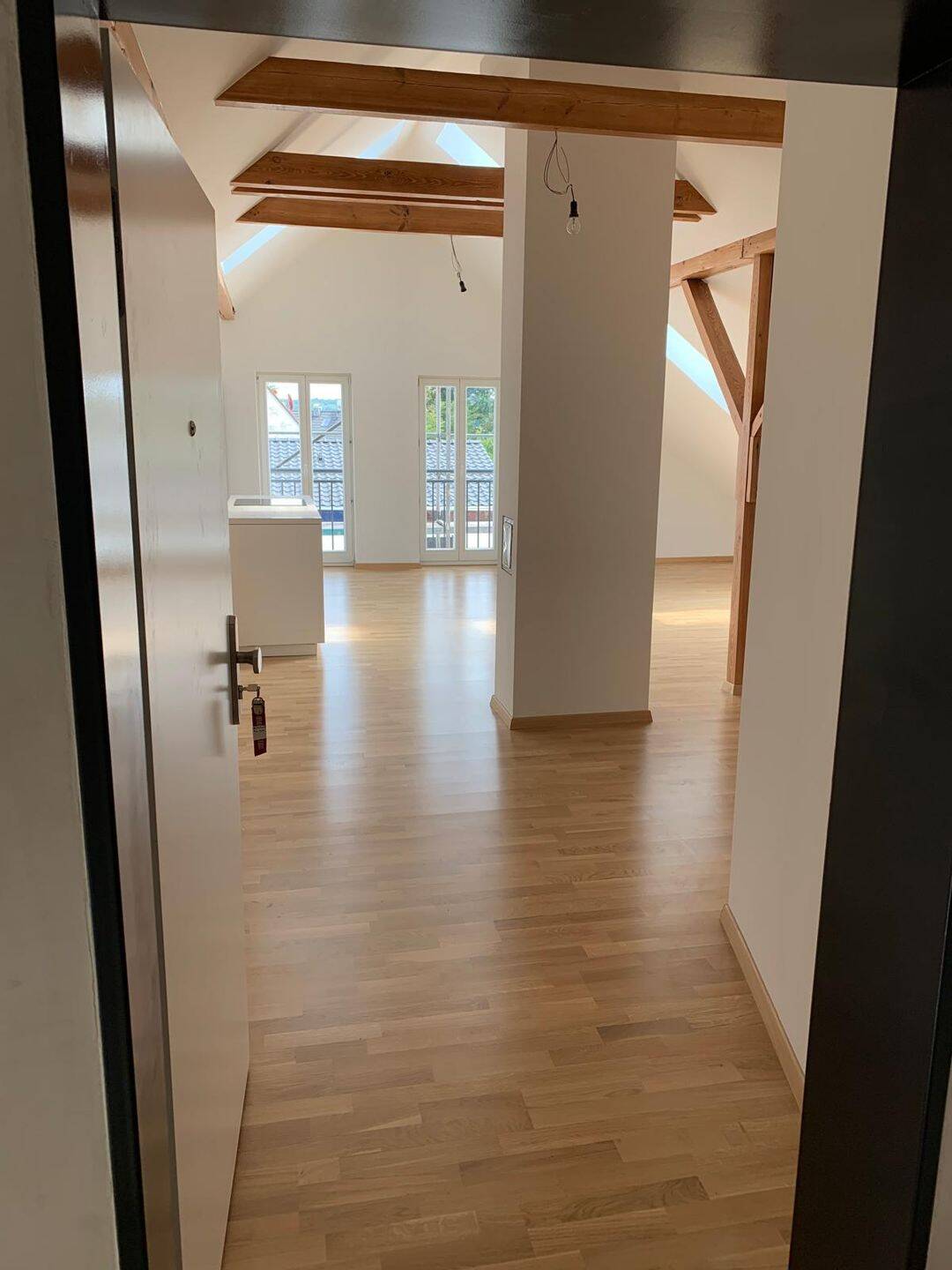 Hochwertige 2,5-Zimmer-Dachgeschoßwohnung, 90427 Nürnberg