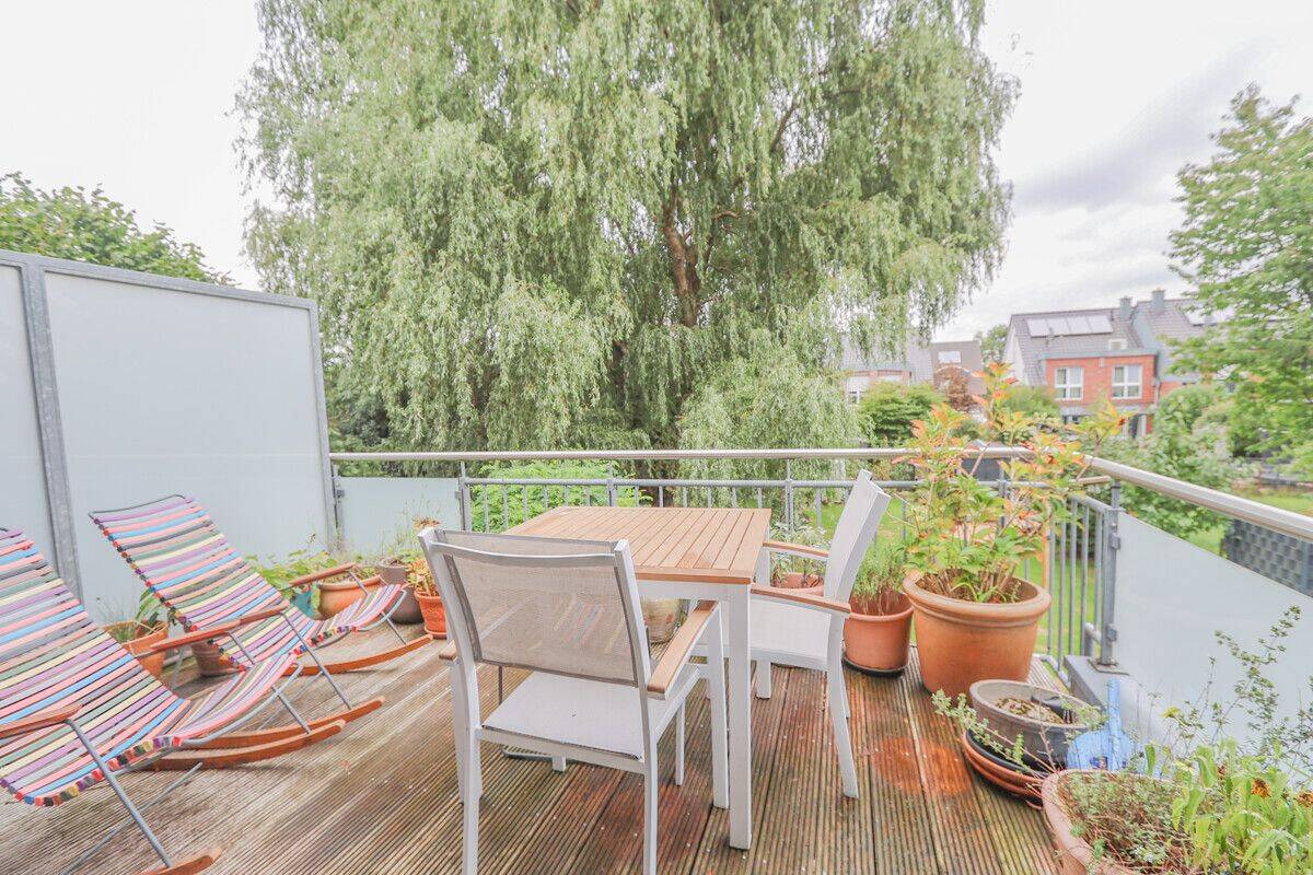 Großzügige Maisonettewohnung mit Balkon in Korschenbroich, 41352 Korschenbroich