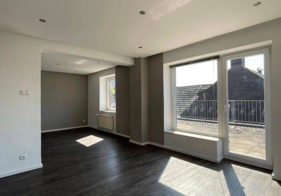 Helle Wohnung mit Dachterrasse ab sofort verfügbar, 46419 Isselburg