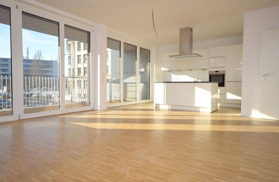 3-Zimmer-Neubauwohnung von 2014 im Hanomagviertel mit gr. Süd-West-Balkon und Aufzug, 30449 Hannover