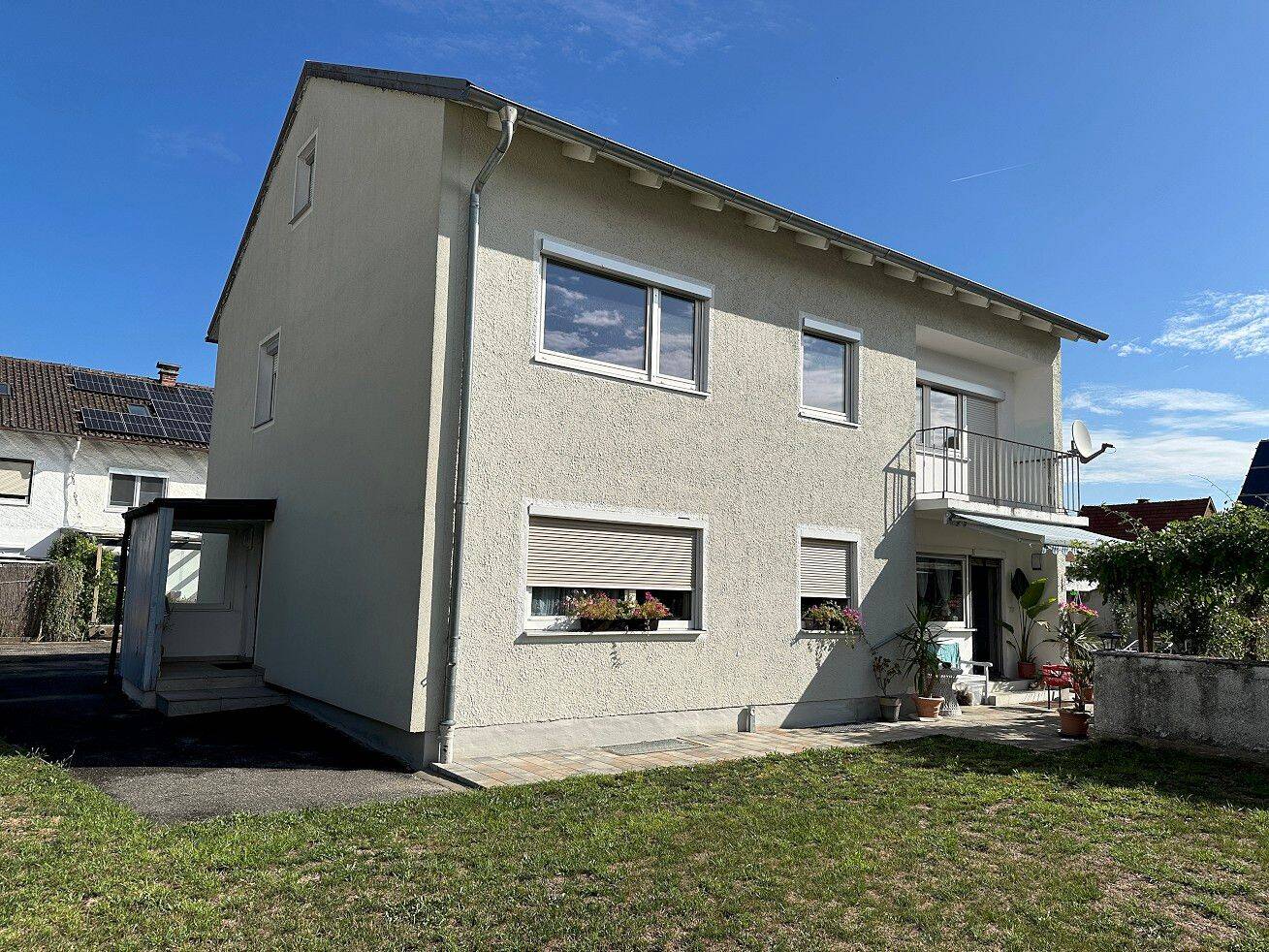 Eigentumswohnung mit Balkon, Garage und Gartenanteil, 84508 Burgkirchen a.d. Alz