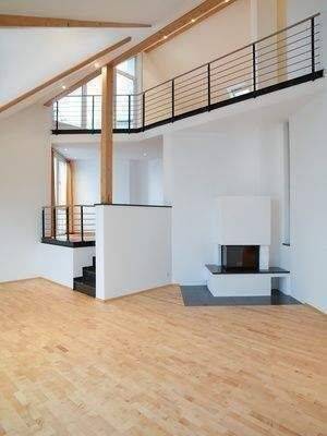 ruhige & helle Maisonette / 4Zi. / 2 Tageslichtbäder / Balkon, 6108 Halle (Saale) (Altstadt Giebichenstein Innenstadt Paulusviertel Saaleaue)