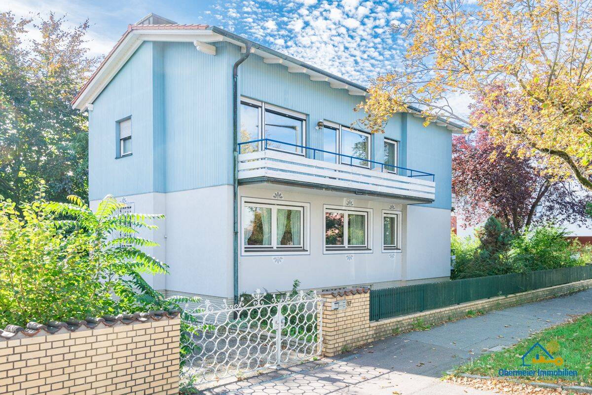 Architektenhaus mit großem Garten und viel Potenzial in Schwandorf, 92421 Schwandorf