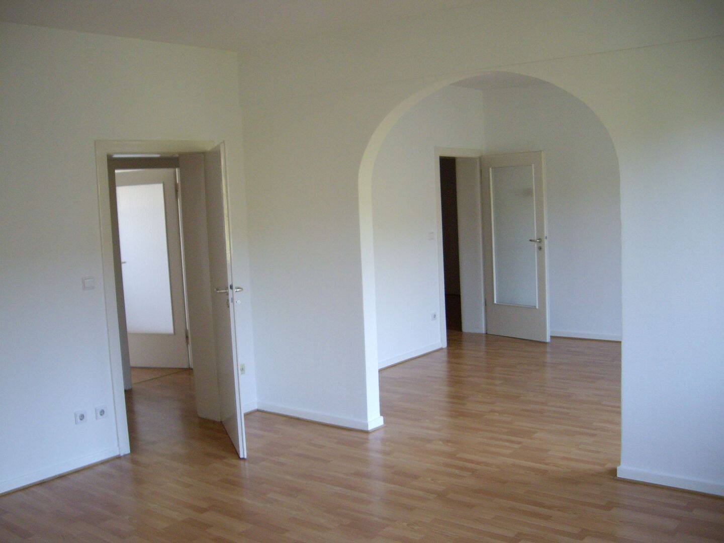 Exklusive 4-Zimmer-Wohnung 3.OG in Essen-Holsterhausen, 45147 Essen (Frohnhausen Holsterhausen Rüttenscheid)