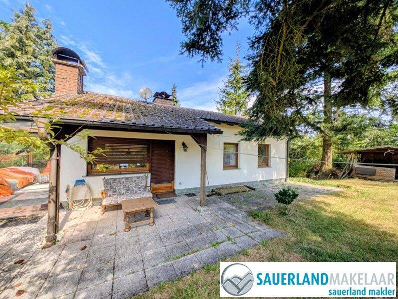 Idyllisches Wohnen am Diemelsee – Haus mit Wintergarten und traumhaftem Seeblick, 34519 Diemelsee