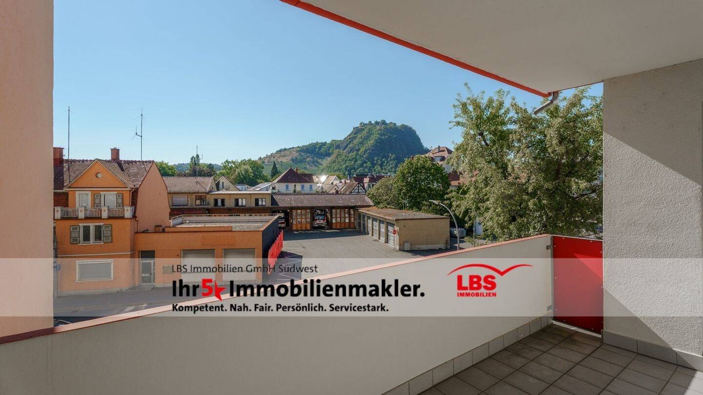 Zwei Einheiten, unzählige Möglichkeiten – großzügige Immobilie in Singen, 78224 Singen (Hohentwiel)