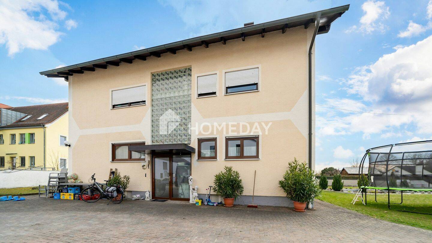 Stilvolle 4-Zimmer-Etagenwohnung mit großem Balkon, 85104 Pförring