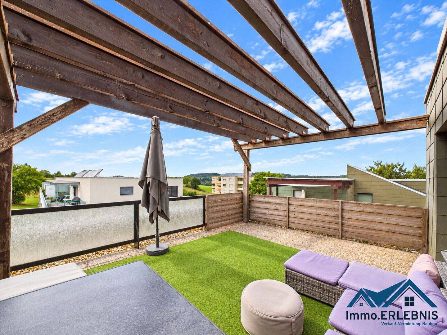 Allein auf der Etage! „Penthouse-Feeling“ auf 110 m², 2 Traumterrassen & fantastischer Ausblick…, 73035 Göppingen