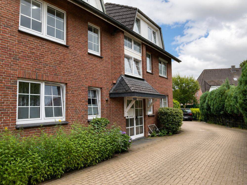 3-Zimmer-Eigentumswohnung mit Südbalkon und Stellplatz in Delmenhorst, 27755 Delmenhorst