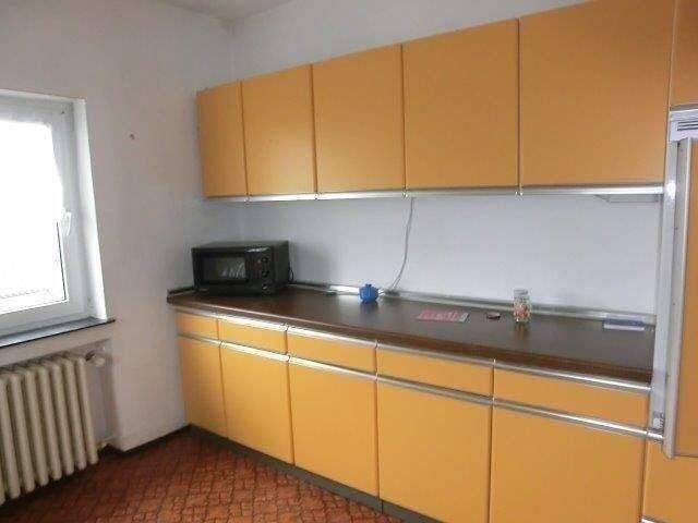 Teilmöblierte 2-Zi. DG-Wohnung in Niederwerrn, 97464 Niederwerrn