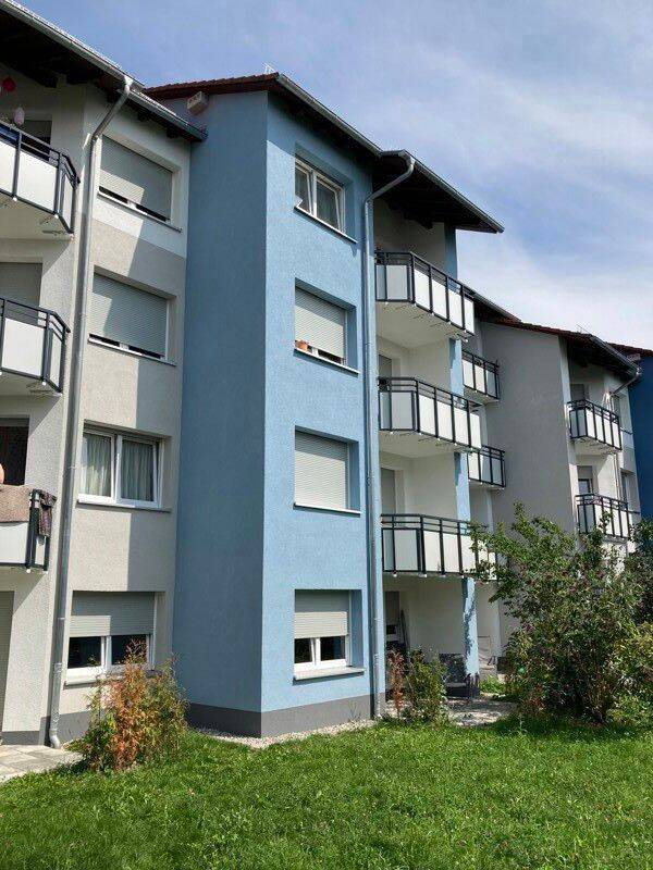 1-Zimmer-Single-Wohnung mit Terrasse und neuer Einbauküche, 89075 Ulm (Böfingen Eselsberg Mitte Oststadt Söflingen)