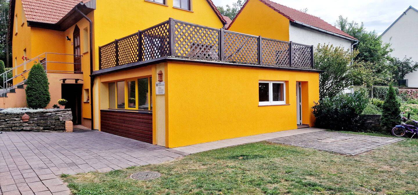 Großzügige, ebenerdige 1-Raumwohnung mit Terrasse, 6526 Sangerhausen