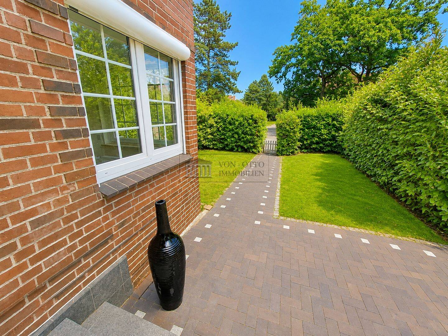 Zwischen Blankenese und Sülldorf – Ein Zuhause zum Verlieben, 22589 Hamburg (Altona Blankenese Iserbrook Osdorf Sülldorf)