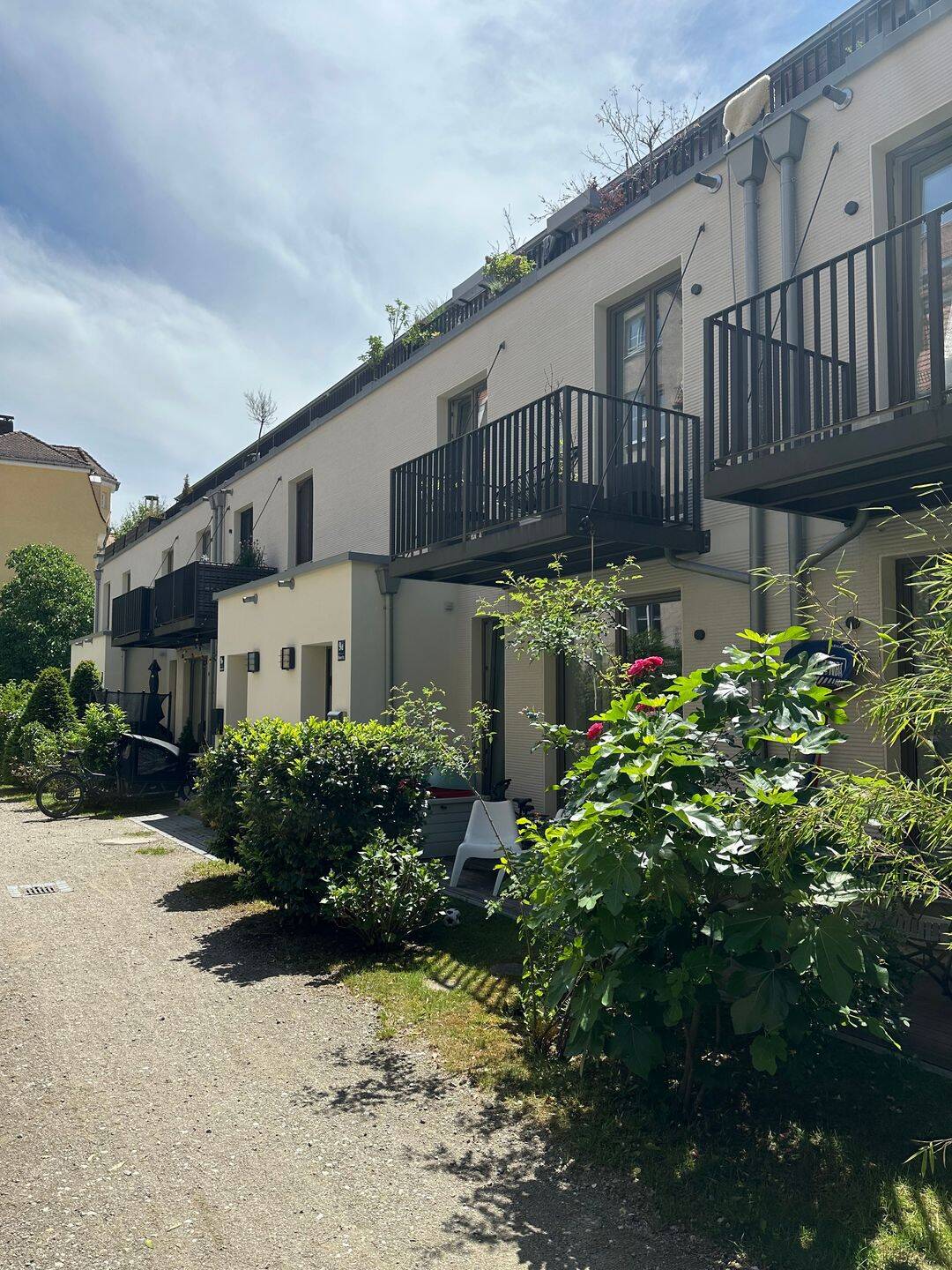 Townhouse in wunderschönem Giesinger Innenhof, 81547 München (Obergiesing Untergiesing-Harlaching)