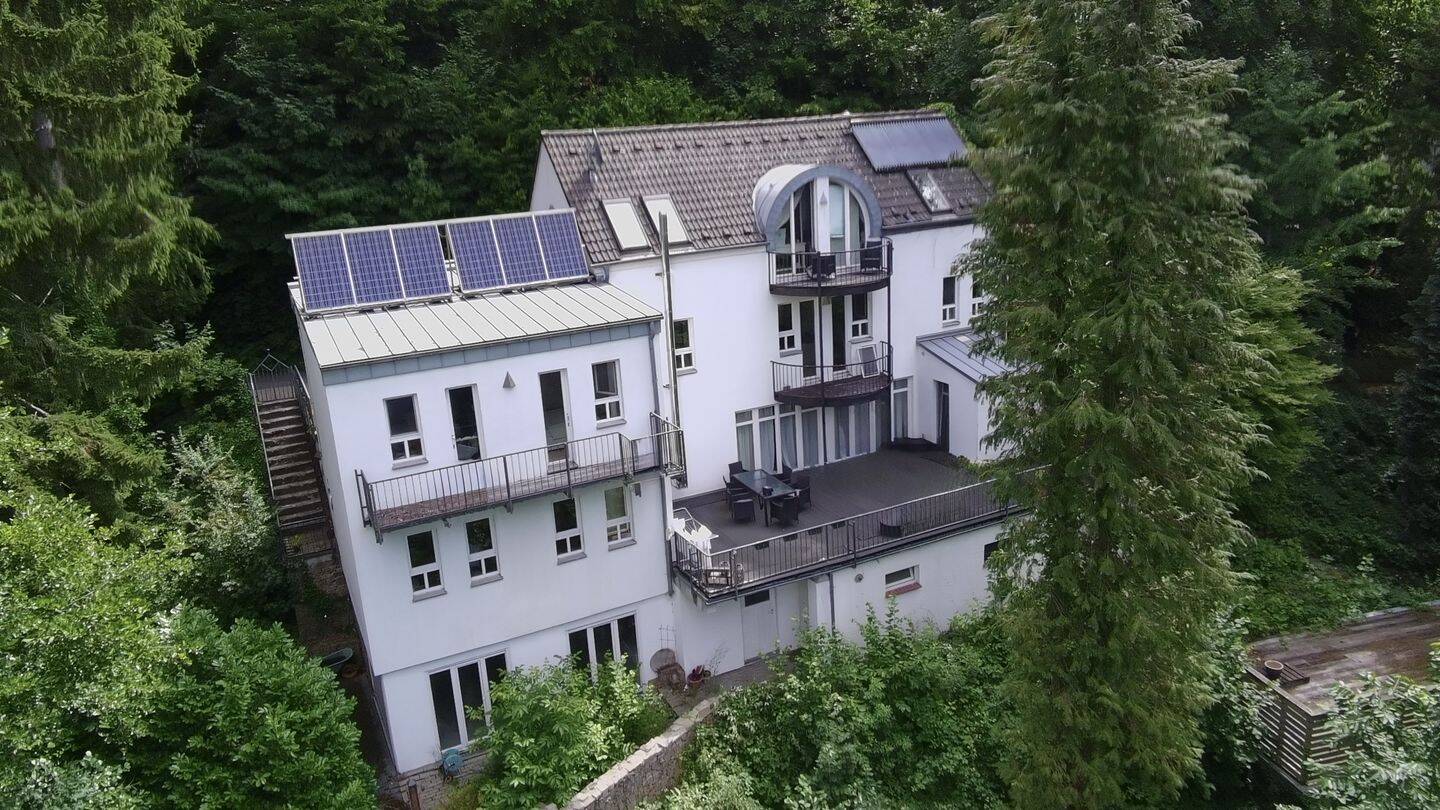 Exklusives Anwesen in begehrter Höhenlage von Dortmund-Syburg, 44265 Dortmund