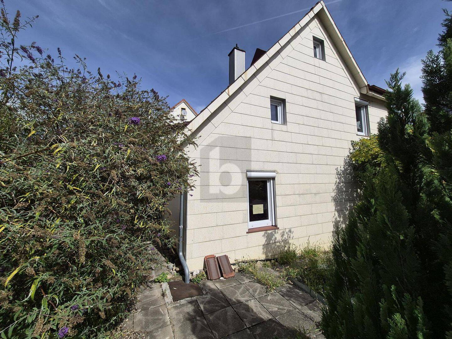 FAMILIENIDYLL MIT AUSBAUPOTENZIAL, 72581 Dettingen an der Erms