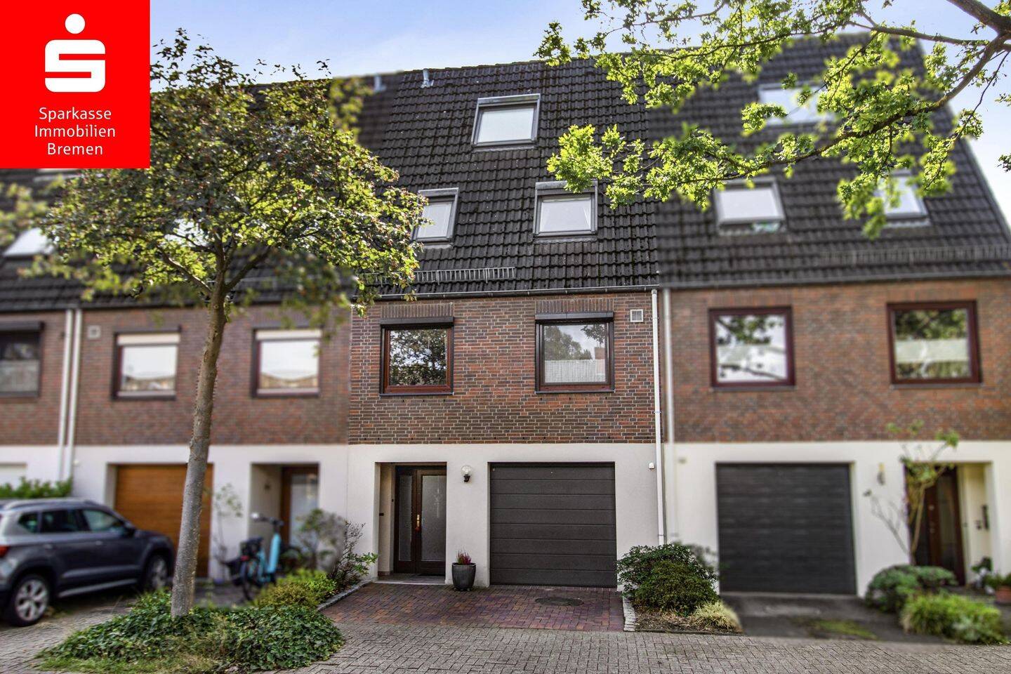 Bremen-Osterholz: Reihenmittelhaus mit Garage in einer ruhigen Wohnlage, 28307 Bremen (Arbergen Mahndorf Osterholz)