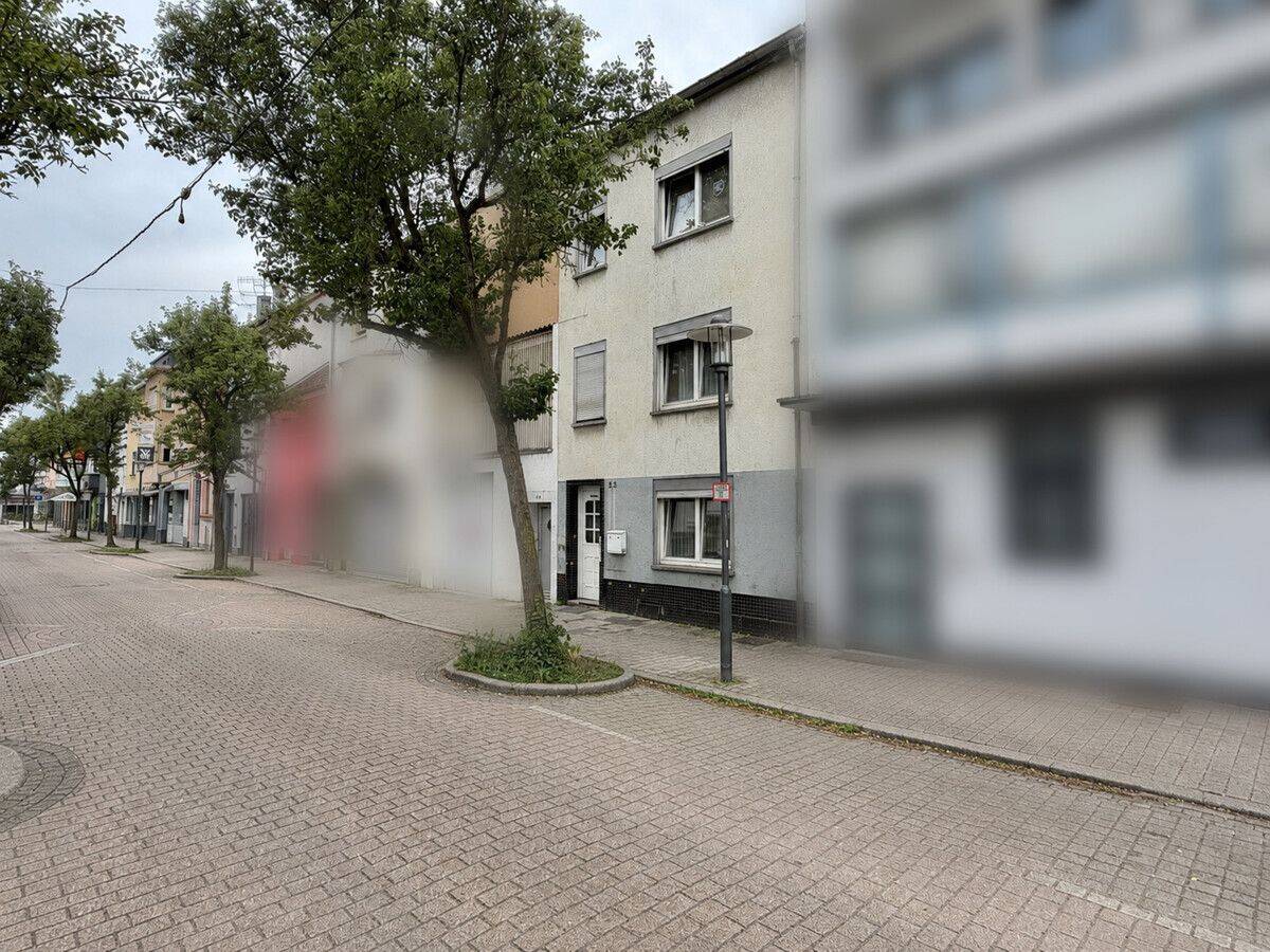 Stark sanierungsbedürftiges Ein- bis Zweifamilienhaus in zentraler Lage von Dillingen, 66763 Dillingen/Saar