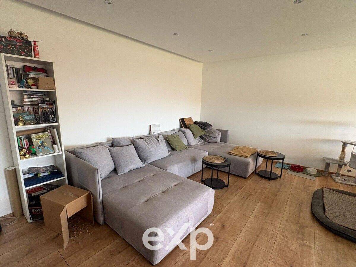 Kernsanierte 3-Zimmer-Wohnung mit Einbauküche, Balkon & Fernblick – Köln-Porz/Urbach, 51145 Köln (Porz Eil Elsdorf Urbach)