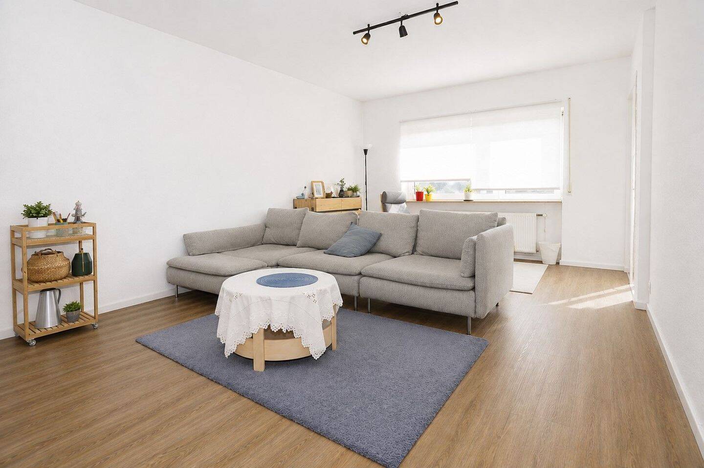 Modernisierte 3-Zimmer-Wohnung mit Balkon, Abstellraum, Garage in Kaiserslautern., 67663 Kaiserslautern (Innenstadt)