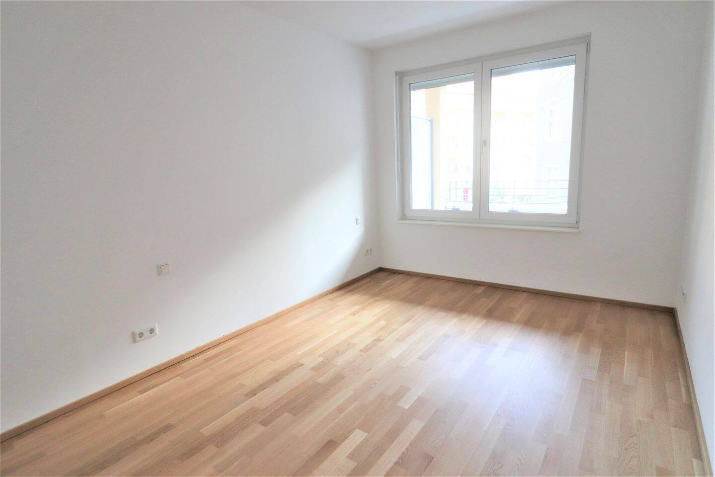 Moderne 2-Zimmer Wohnung mit Balkon und Einbauküche, 13629 Berlin (Spandau)