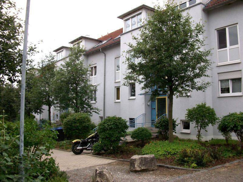 Tolle 2-Zimmer-Dachgeschosswohnung mit Balkon, 6618 Naumburg (Saale)