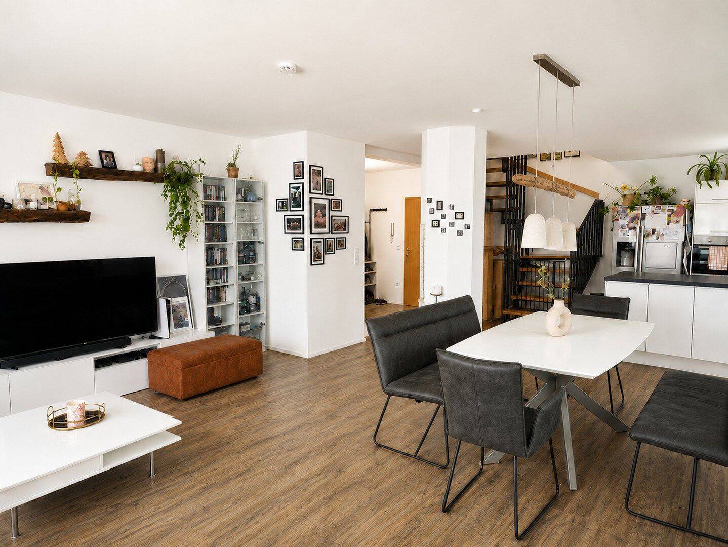 145m² Hausgefühl auf zwei Ebenen- 3 Schlafzimmer, 2 Bäder und 2 TG Stellplätze, 45772 Marl