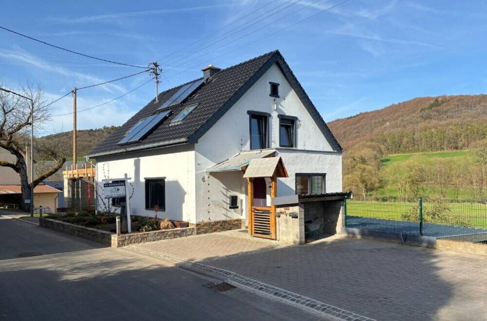 Gemütliches Haus mit großer Terrasse und schönem Garten! L – Echternach 19min., 54668 Alsdorf
